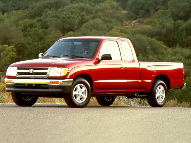 Toyota Tacoma (RZN140, RZN150, RZN161, RZN171, RZN191 , VZN150, VZN160, VZN195 ) 1 поколение, рестайлинг, пикап (07.1997 - 09.2000)